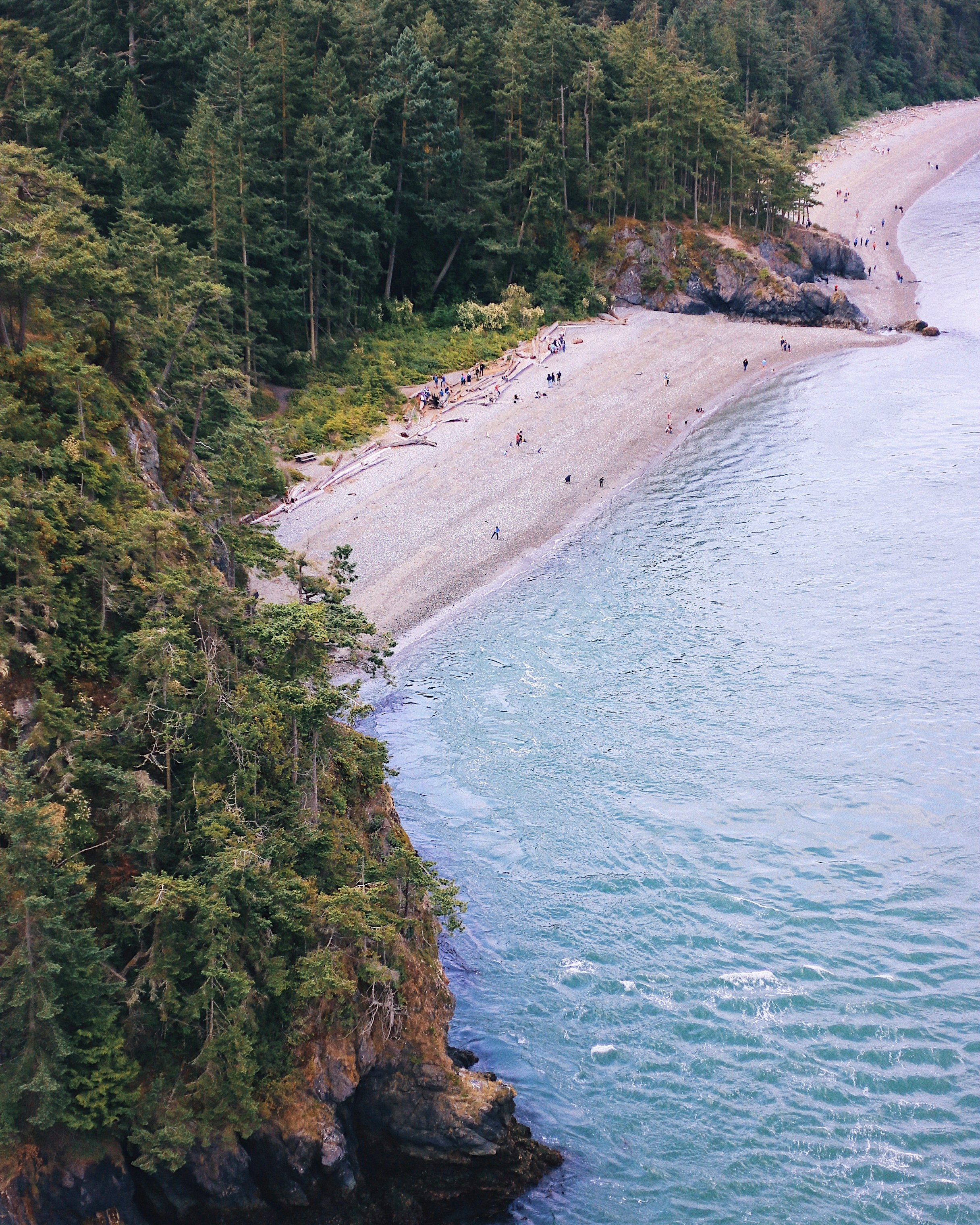 wavy ocean during daytime